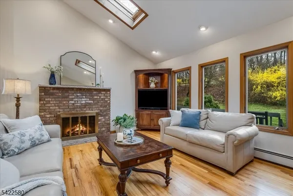 $750,000 | 97 Skyline Drive, Sparta, NJ 07871