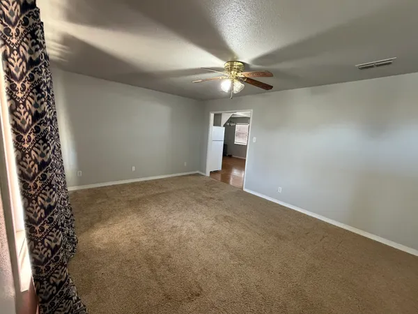 $195,000 | 704 Southwest Ave A, Andrews, TX 79714