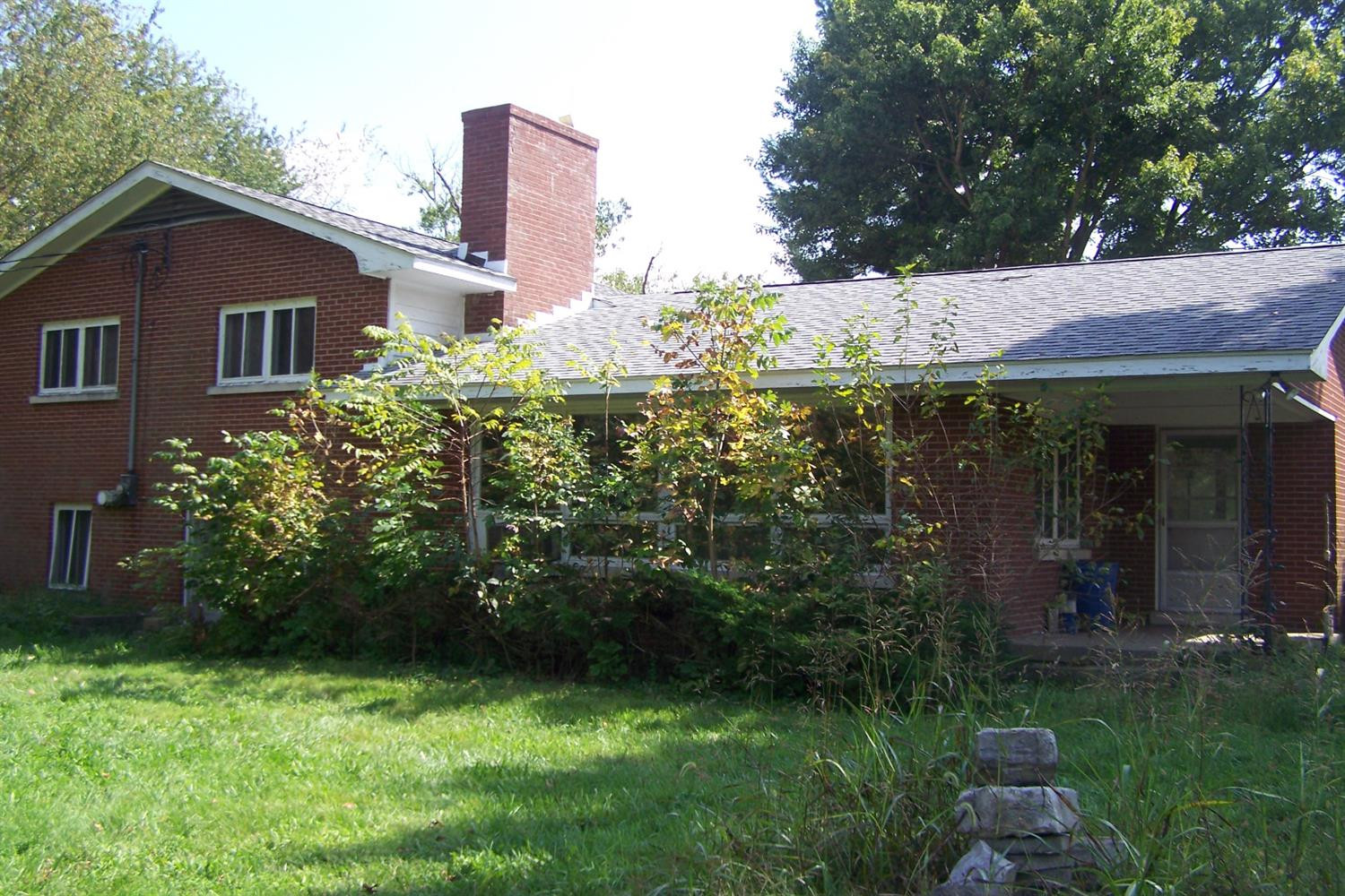 2495 Bryan Station Road Lexington, KY 40516 - Photo 5 of 35 Photo 5