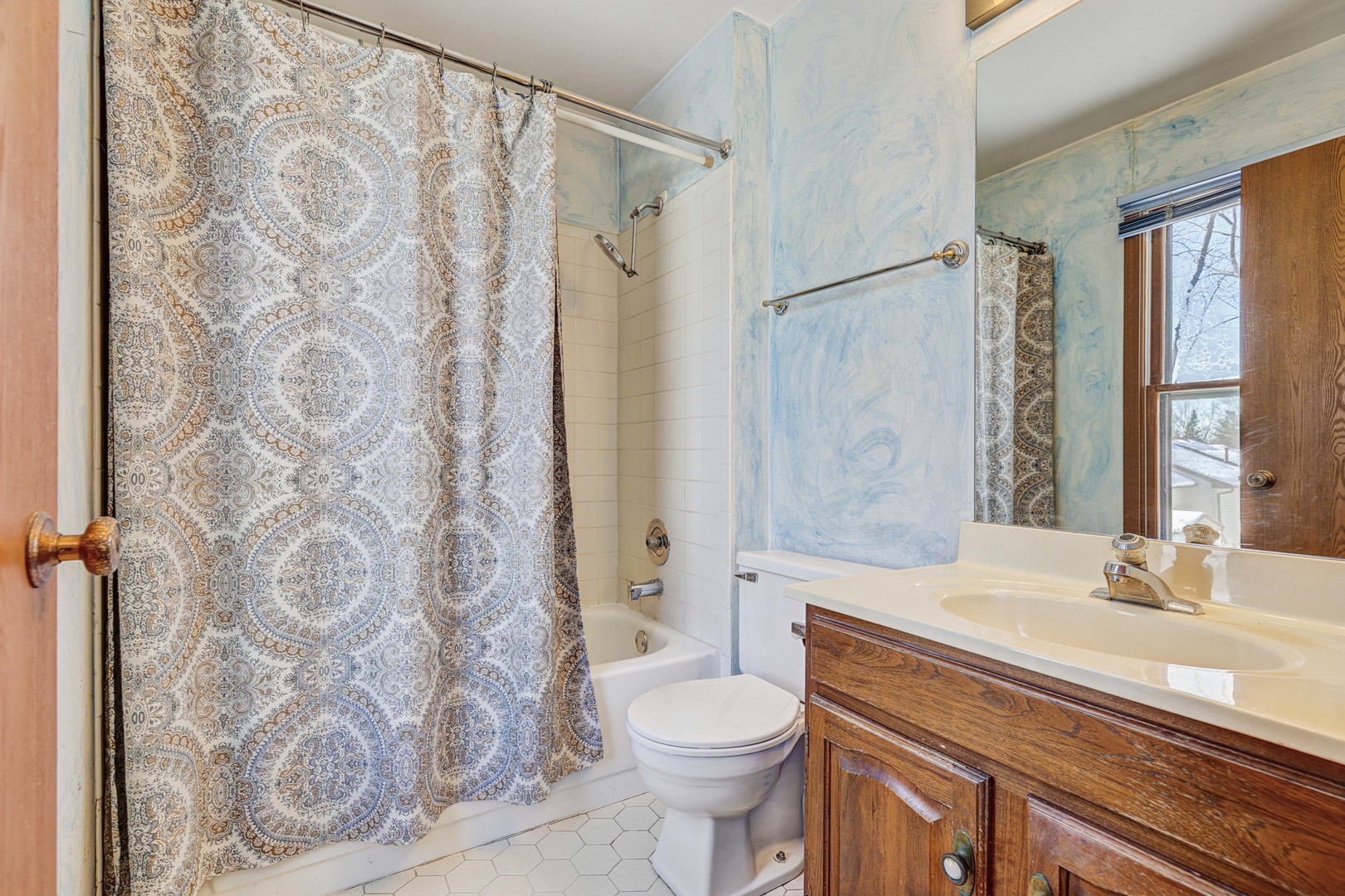 2308 Modaff Road Naperville, IL 60565 - Photo 26 of 46 a bathroom with a sink toilet and shower