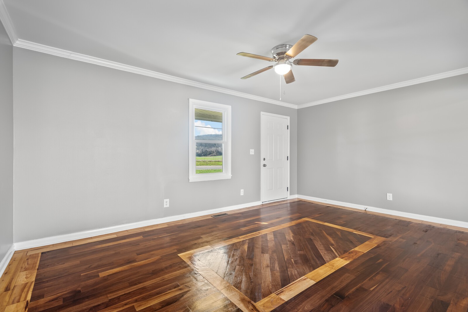 2693 Shellsford Road McMinnville, TN 37110 - Photo 11 of 59 Gallery Image 11