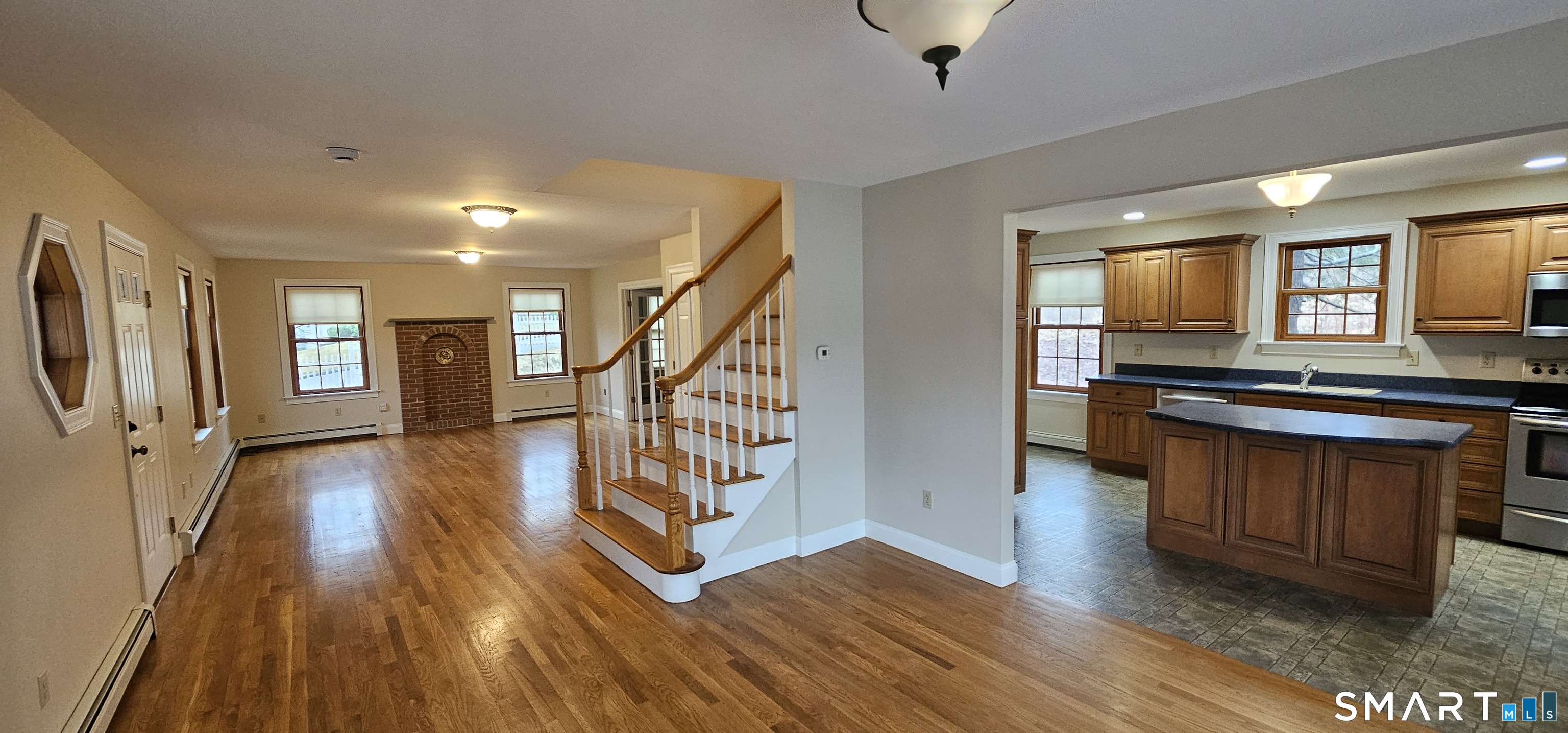 87 Main Street Deep River, CT 06417 - Photo 21 of 37