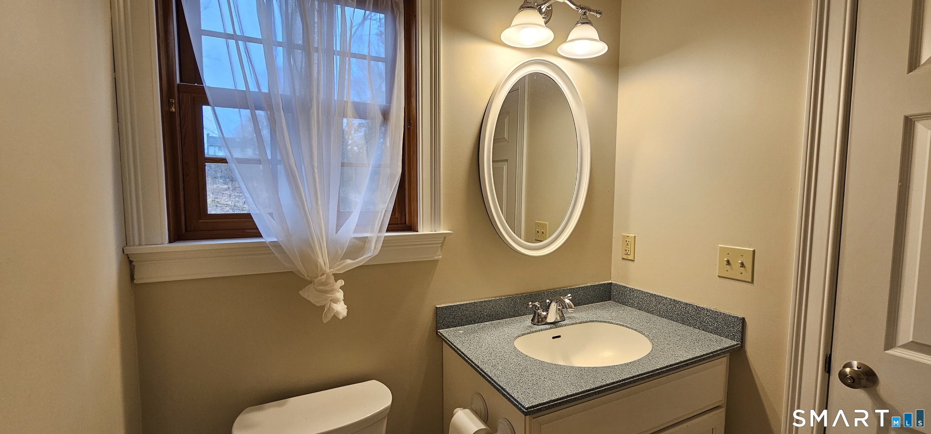 87 Main Street Deep River, CT 06417 - Photo 29 of 37