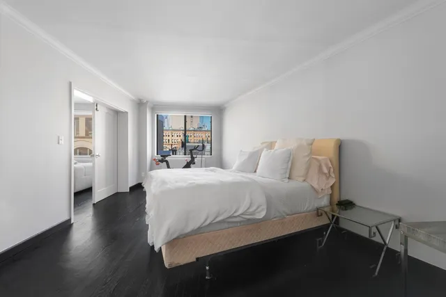 $1,325,000 | 44 East 12th Street, Unit 9A | Greenwich Village