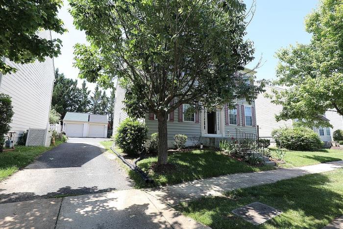 221 Seamaster Road Essex, MD 21221 - Photo 3 of 65