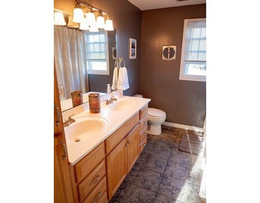 72 Bridle Path Road West Springfield, MA 01089 - Photo 12 of 30 Gallery Image 12