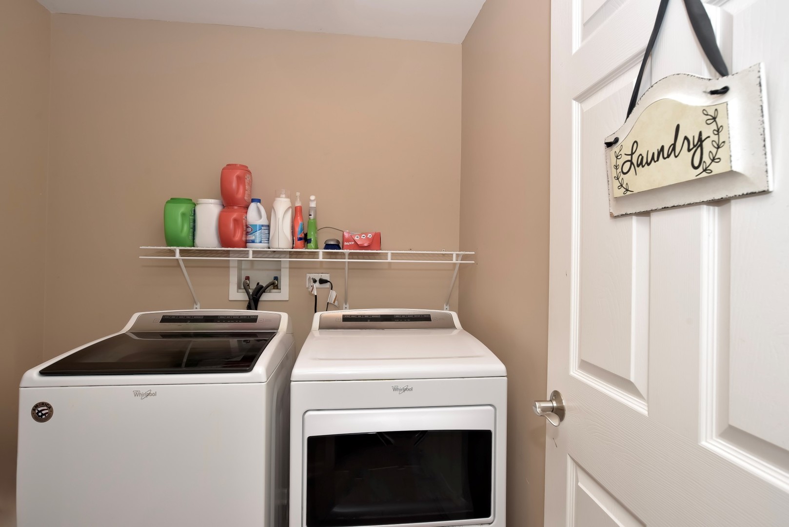 247 Pawtucket Avenue Elgin, IL 60124 - Photo 23 of 39