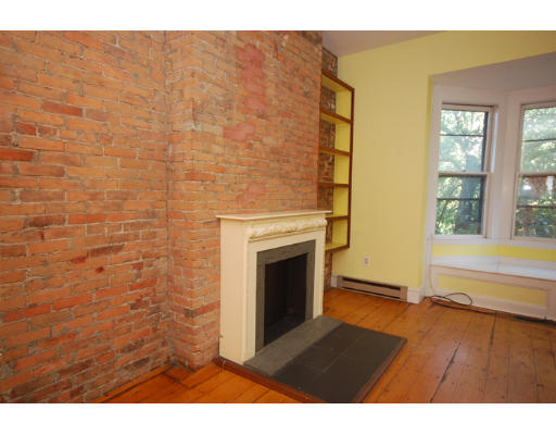 68 Appleton Street, Unit D Boston, MA 02116 - Photo 4 of 7 Gallery Image 4