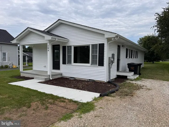 $265,000 | 104 Hobbs Street, Greensboro, MD 21639