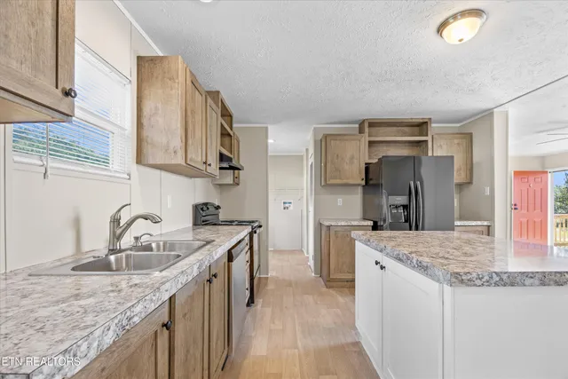 $299,900 | 323 Foster Road, Blaine, TN 37709