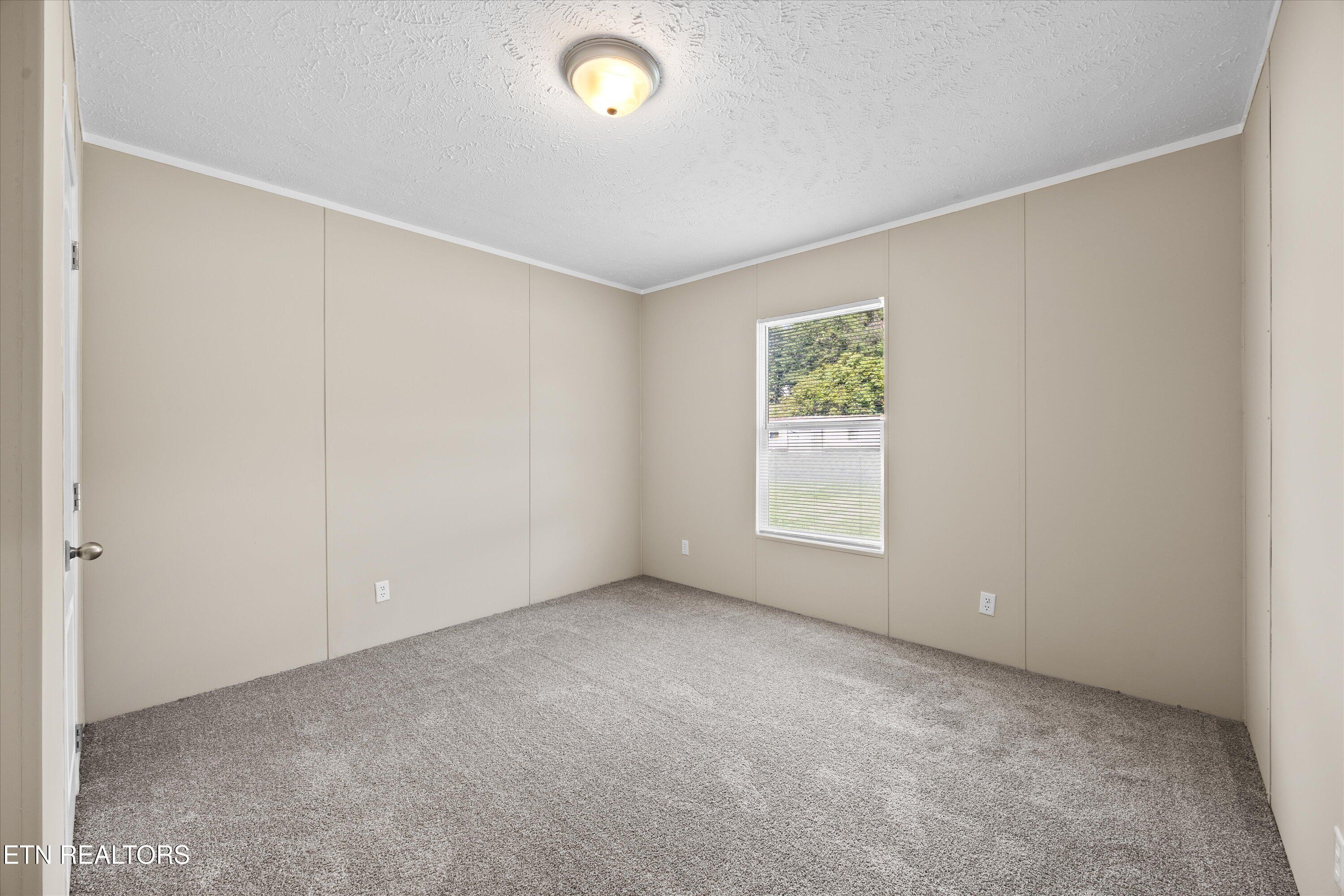 323 Foster Road Blaine, TN 37709 - Photo 14 of 31 14-323 Foster Rd13