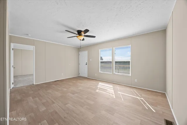 $299,900 | 323 Foster Road, Blaine, TN 37709