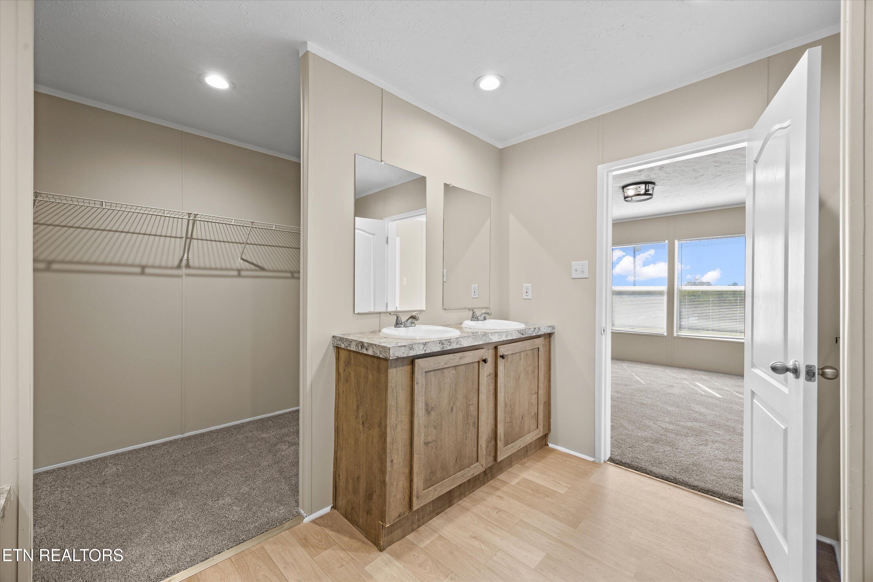 323 Foster Road Blaine, TN 37709 - Photo 5 of 31 05-323 Foster Rd04