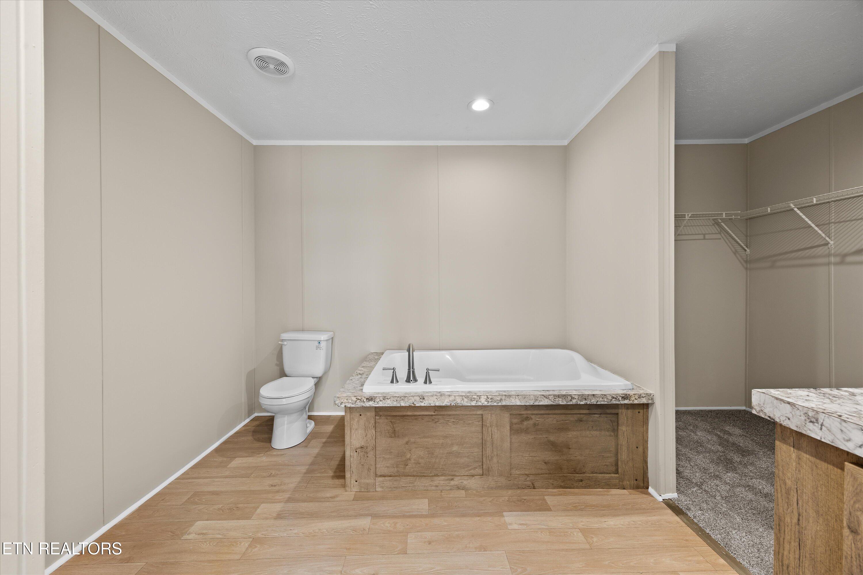 323 Foster Road Blaine, TN 37709 - Photo 8 of 31 08-323 Foster Rd07