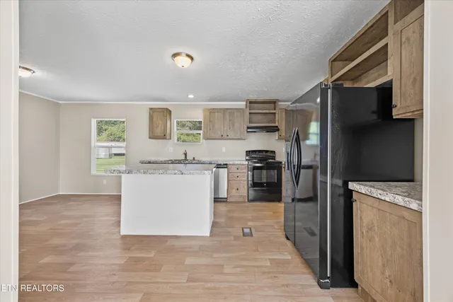 $299,900 | 323 Foster Road, Blaine, TN 37709