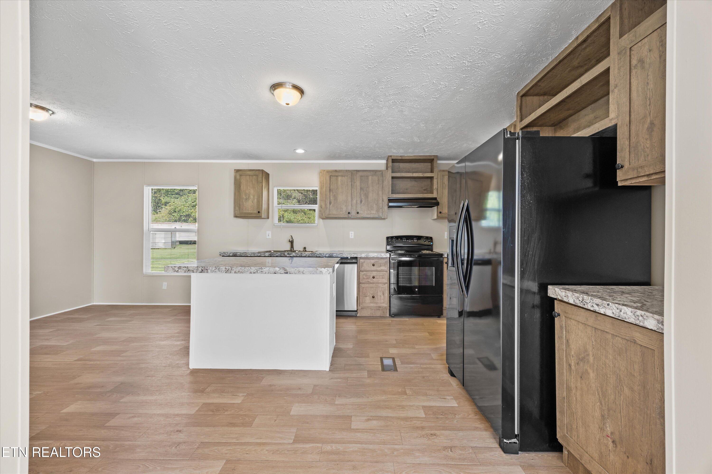 323 Foster Road Blaine, TN 37709 - Photo 9 of 31 09-323 Foster Rd08