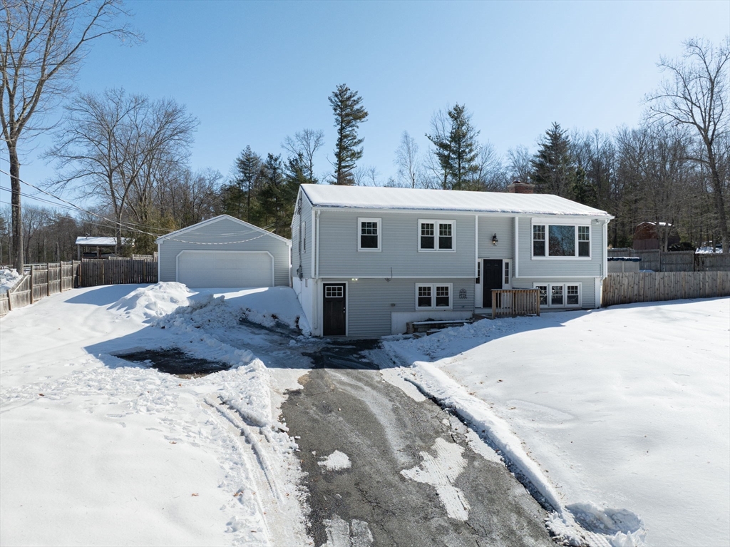 128 Thresher Road Hampden, MA 01036 - Photo 2 of 34