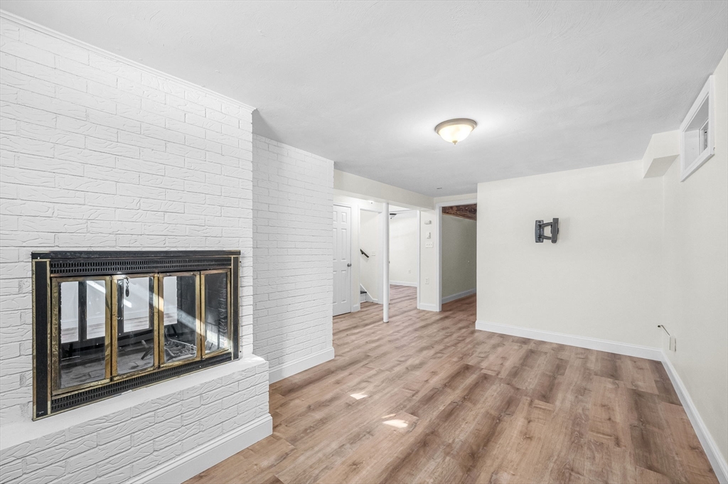 128 Thresher Road Hampden, MA 01036 - Photo 26 of 34