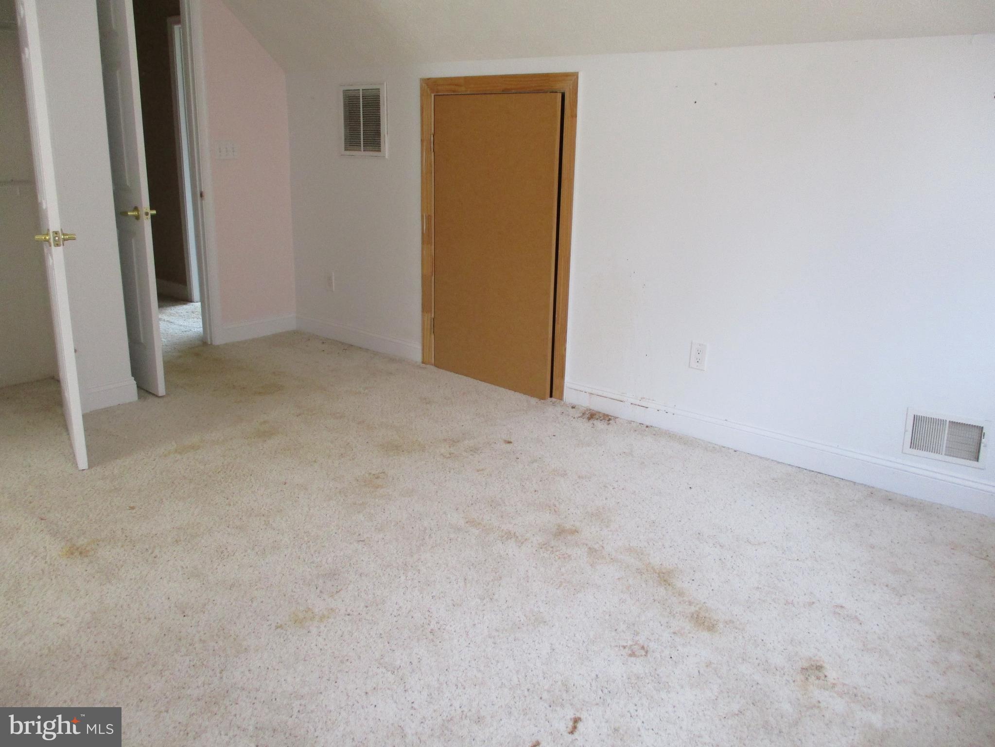 137 Orchard Road Linden, VA 22642 - Photo 26 of 28