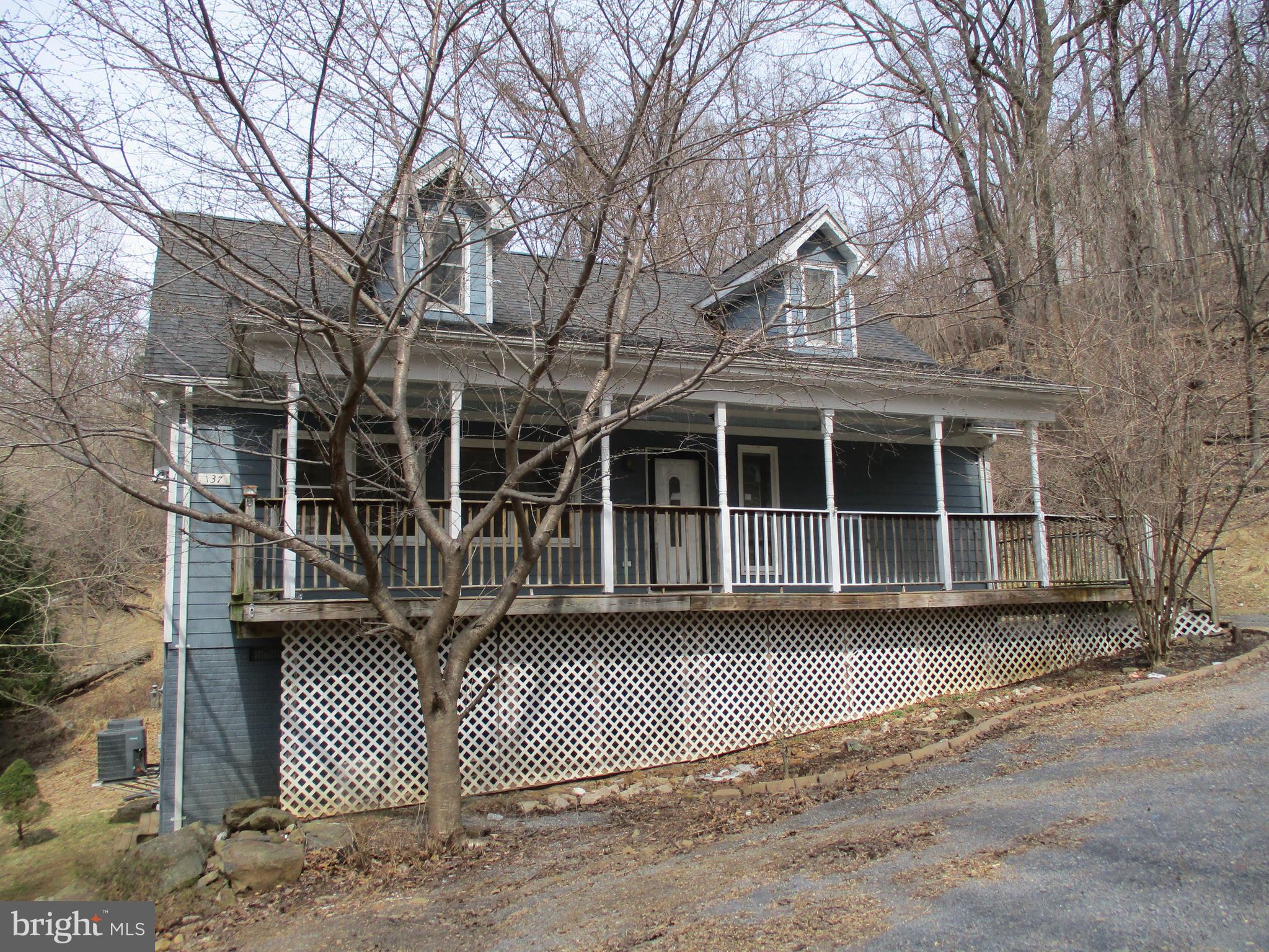 137 Orchard Road Linden, VA 22642 - Photo 4 of 28
