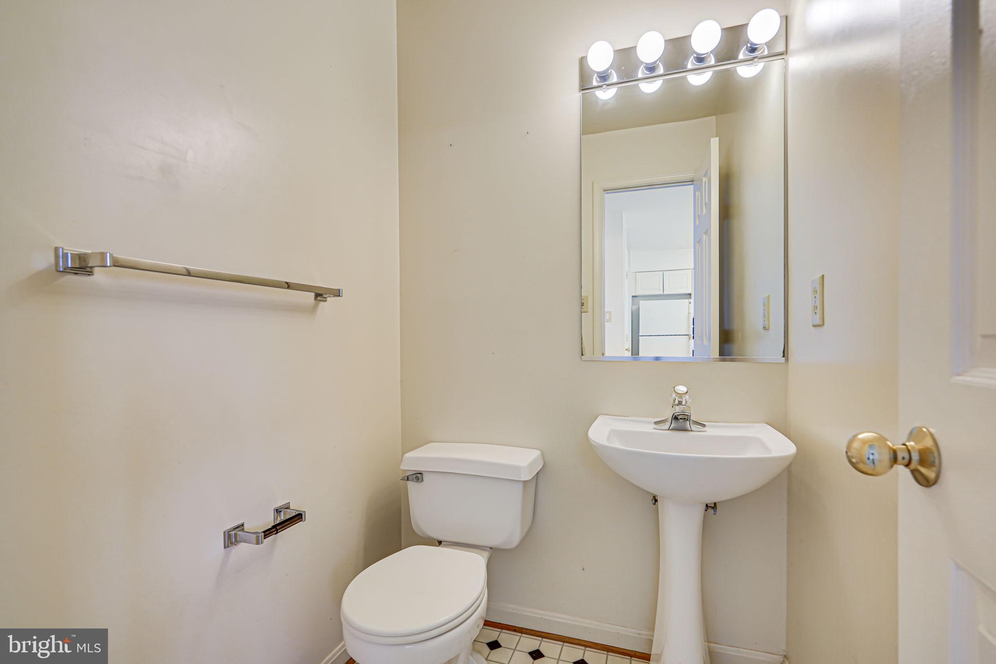 2 Elm Tree Court Silver Spring, MD 20906 - Photo 11 of 26