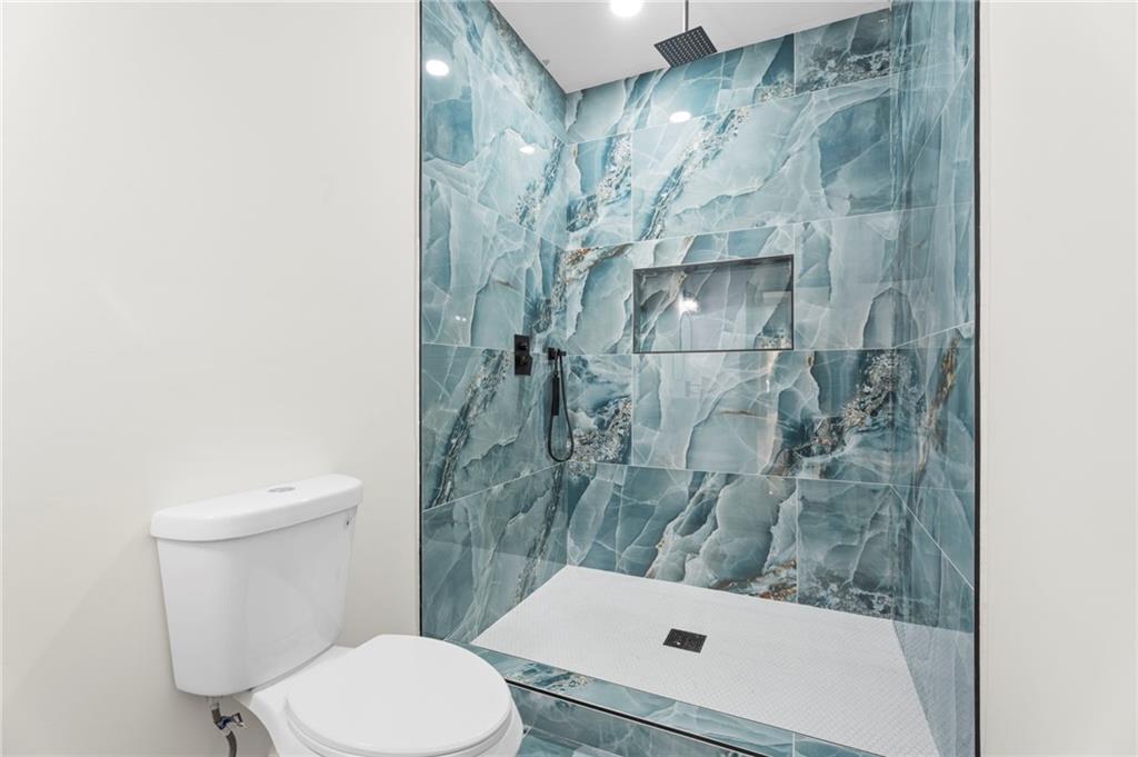 1429 Womack Avenue Atlanta, GA 30344 - Photo 35 of 43