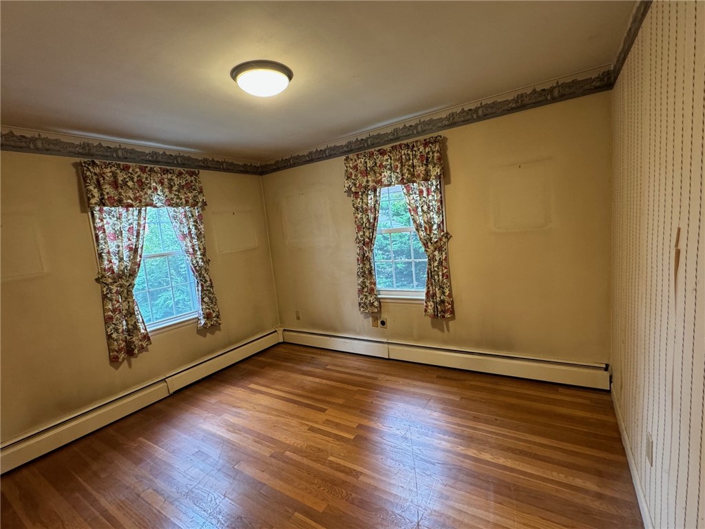 36 Colonial Road Bristol, RI 02809 - Photo 9 of 21