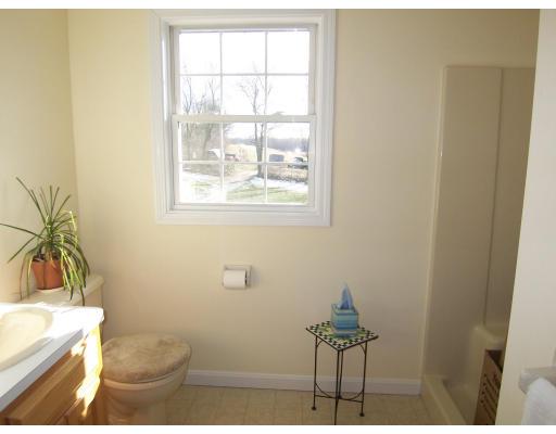 16 Rhodes Street Plainville, MA 02762 - Photo 20 of 30 Gallery Image 20