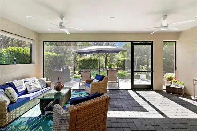 $890,000 | 14796 Windward Lane, Naples, FL 34114