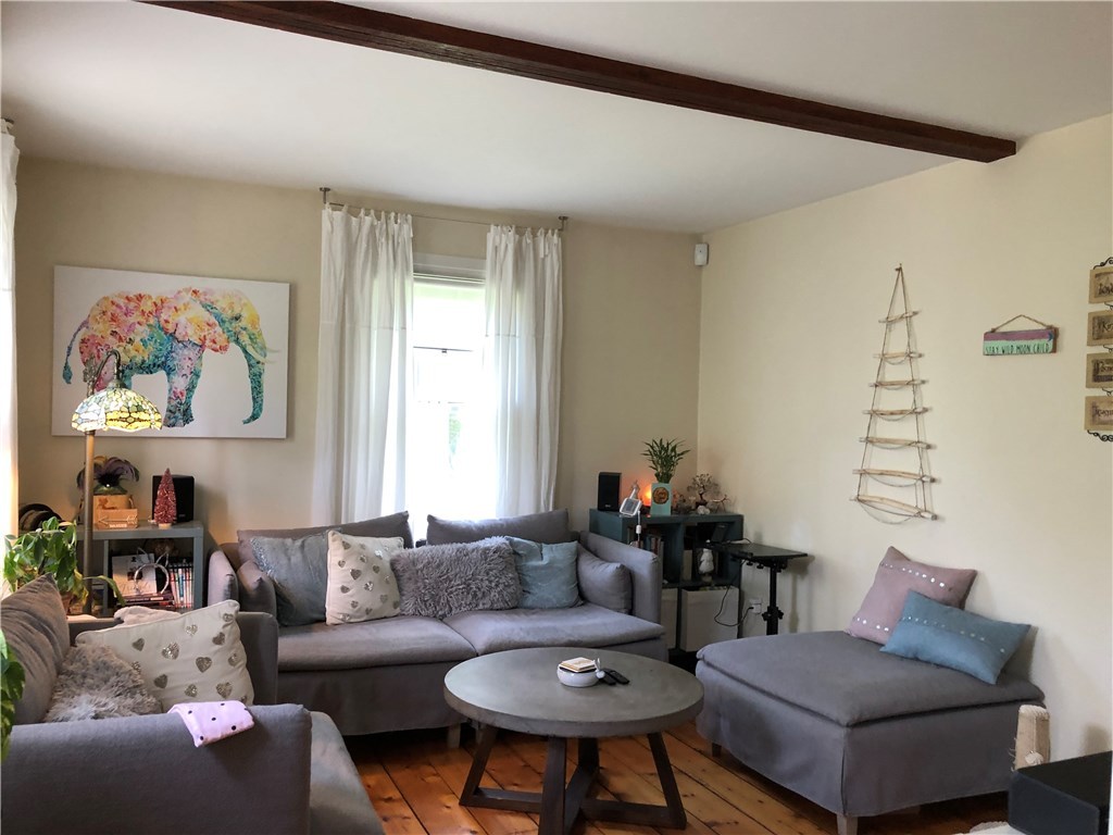 1024 Main Road Tiverton, RI 02878 - Photo 11 of 35
