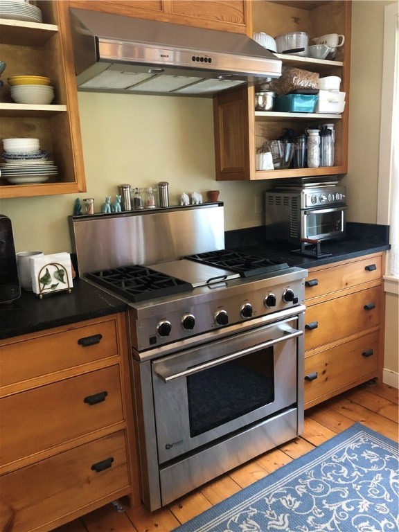 1024 Main Road Tiverton, RI 02878 - Photo 3 of 35