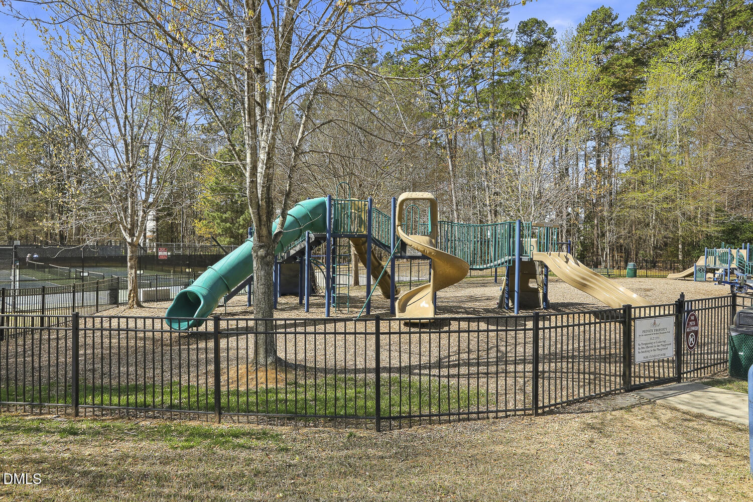 4418 Crystal Breeze Street Raleigh, NC 27614 - Photo 37 of 38 045