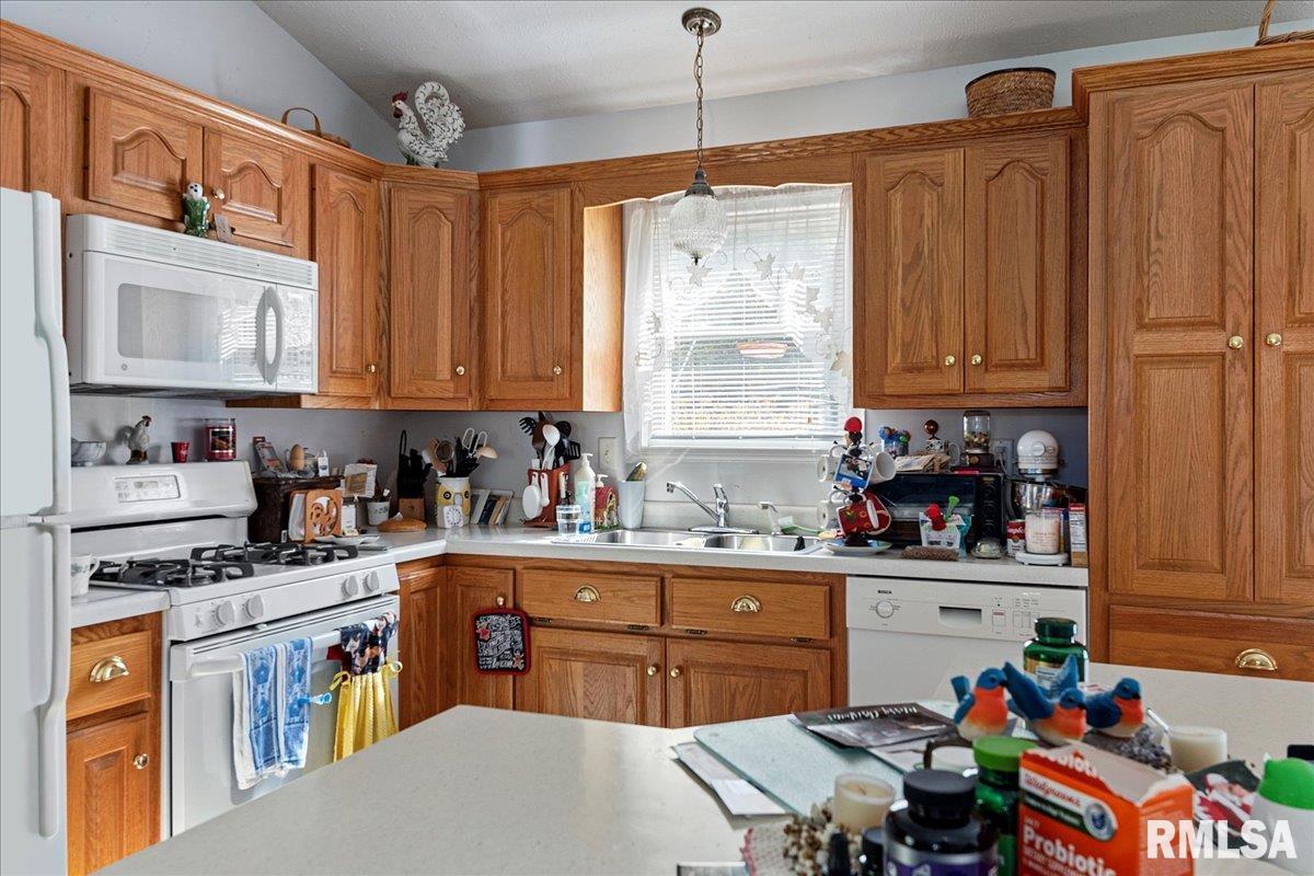 7425 Mechanicsburg Road Springfield, IL 62712 - Photo 8 of 51