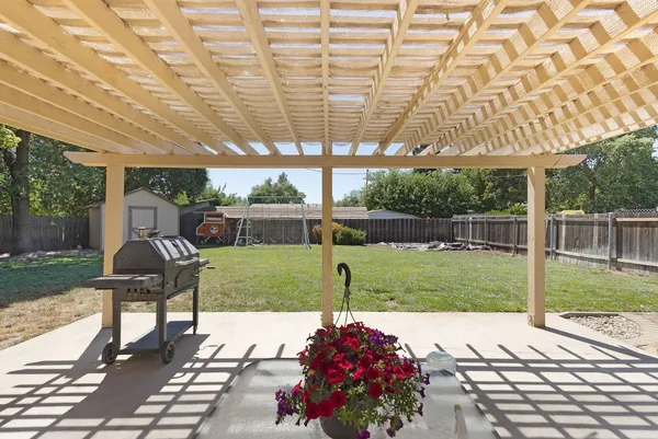 $465,000 | 1812 1st Avenue, Sutter, CA 95982