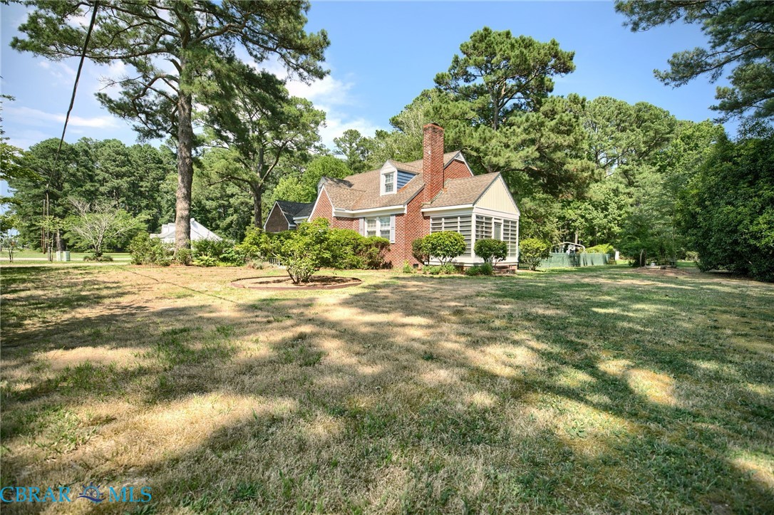 1326 Cricket Hill Road Hudgins, VA 23076 - Photo 4 of 33
