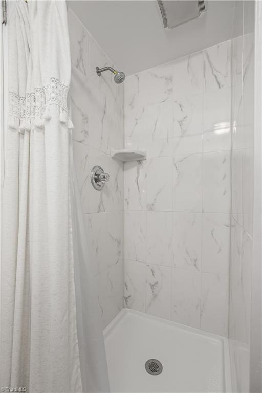 4770 New Walkertown Road Walkertown, NC 27051 - Photo 12 of 34