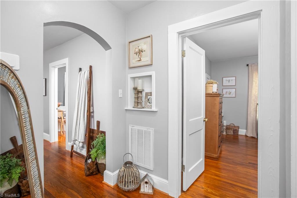 4770 New Walkertown Road Walkertown, NC 27051 - Photo 15 of 34