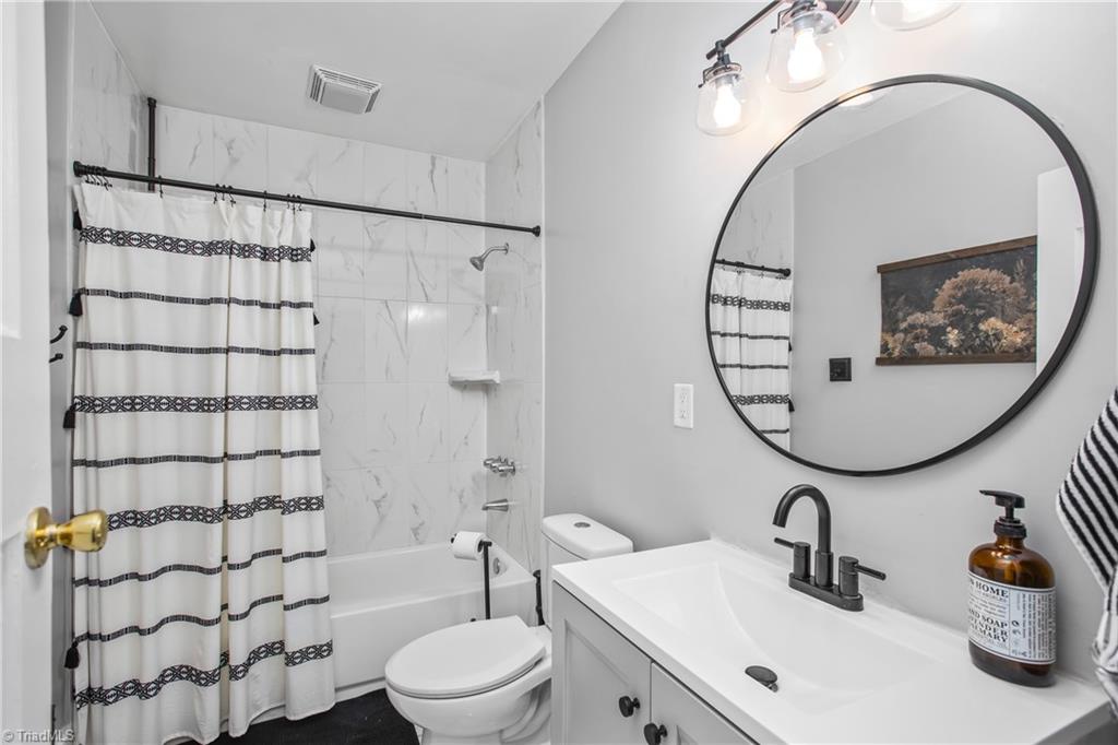 4770 New Walkertown Road Walkertown, NC 27051 - Photo 19 of 34