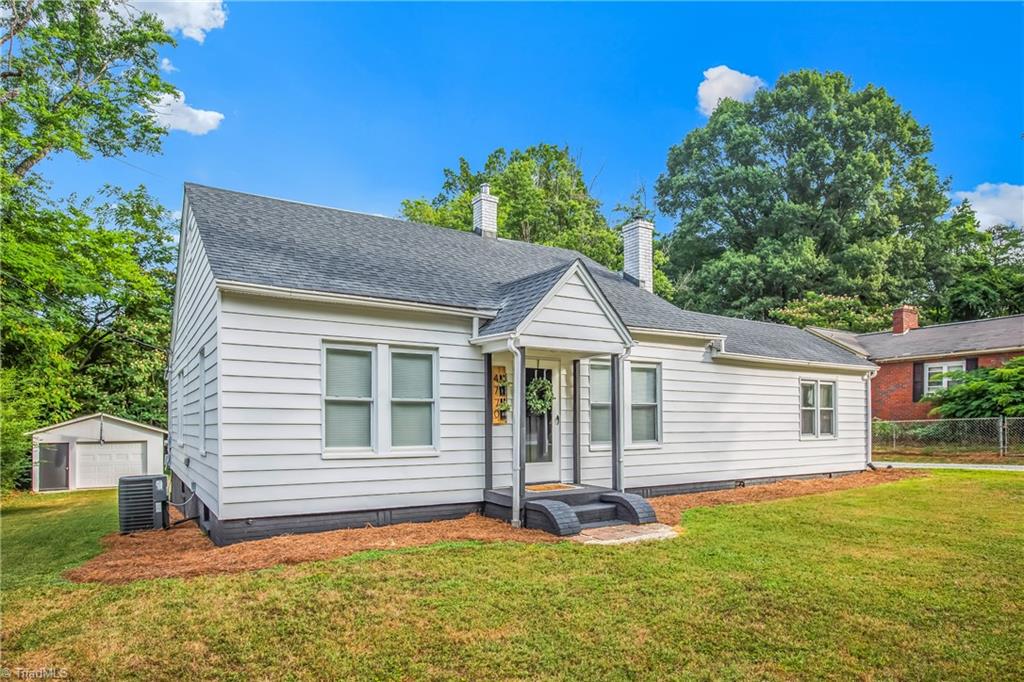 4770 New Walkertown Road Walkertown, NC 27051 - Photo 2 of 34