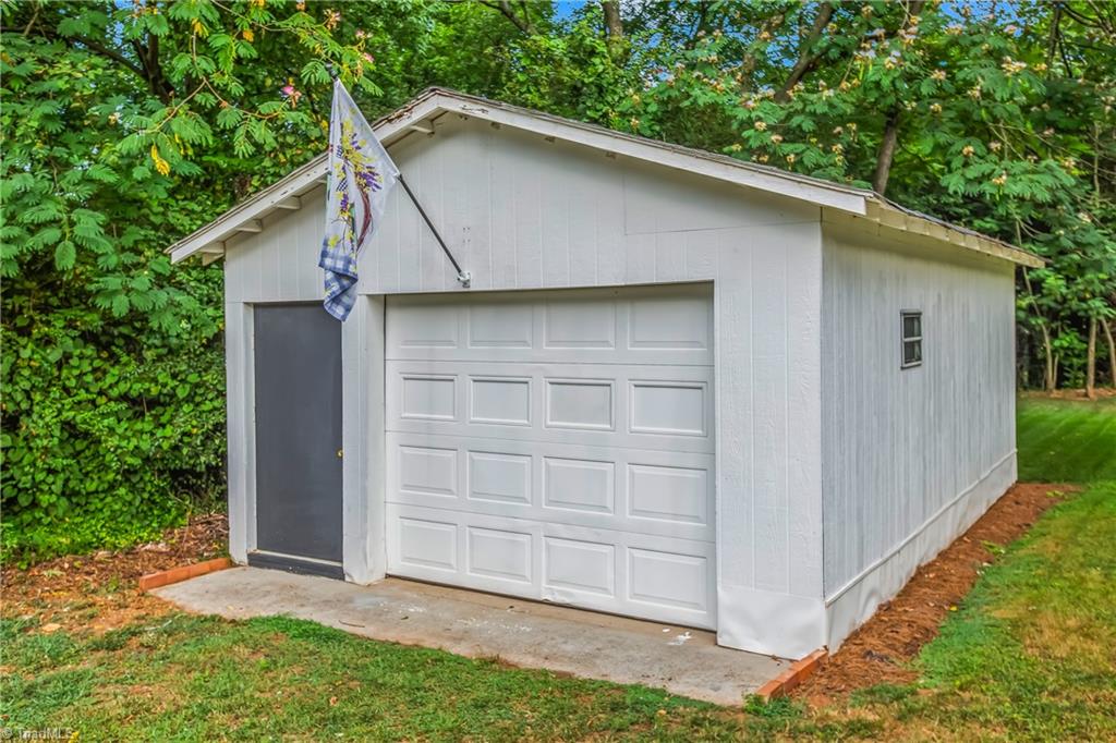 4770 New Walkertown Road Walkertown, NC 27051 - Photo 32 of 34