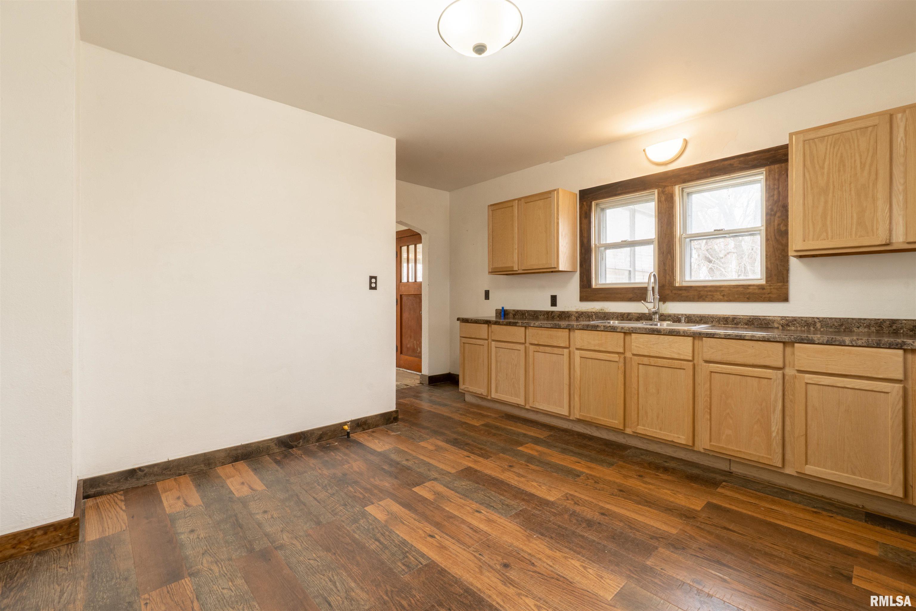 6623 West Wheeler Road Mapleton, IL 61547 - Photo 3 of 16