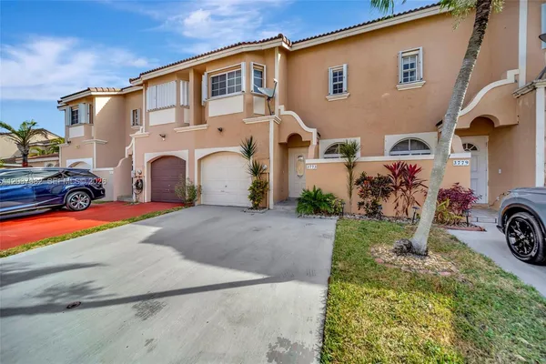$3,300 | 3773 Southwest 153rd Court, Unit 3773, Miami, FL 33185