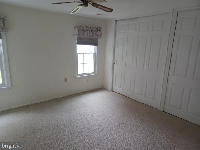 $318,000 | 54 Knollwood Drive, Woodbury, NJ 08096