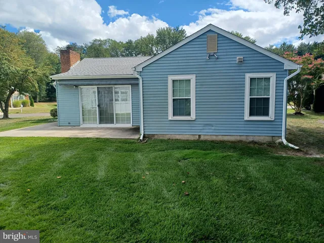 $318,000 | 54 Knollwood Drive, Woodbury, NJ 08096