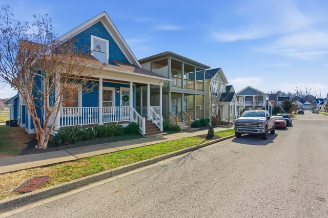 $479,999 | 315 Augusta Avenue, Pleasant View, TN 37146