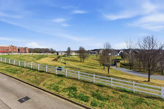 $479,999 | 315 Augusta Avenue, Pleasant View, TN 37146
