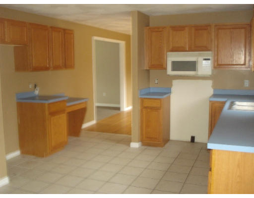 650 Phillips Hill Road Coventry, RI 02816 - Photo 7 of 15