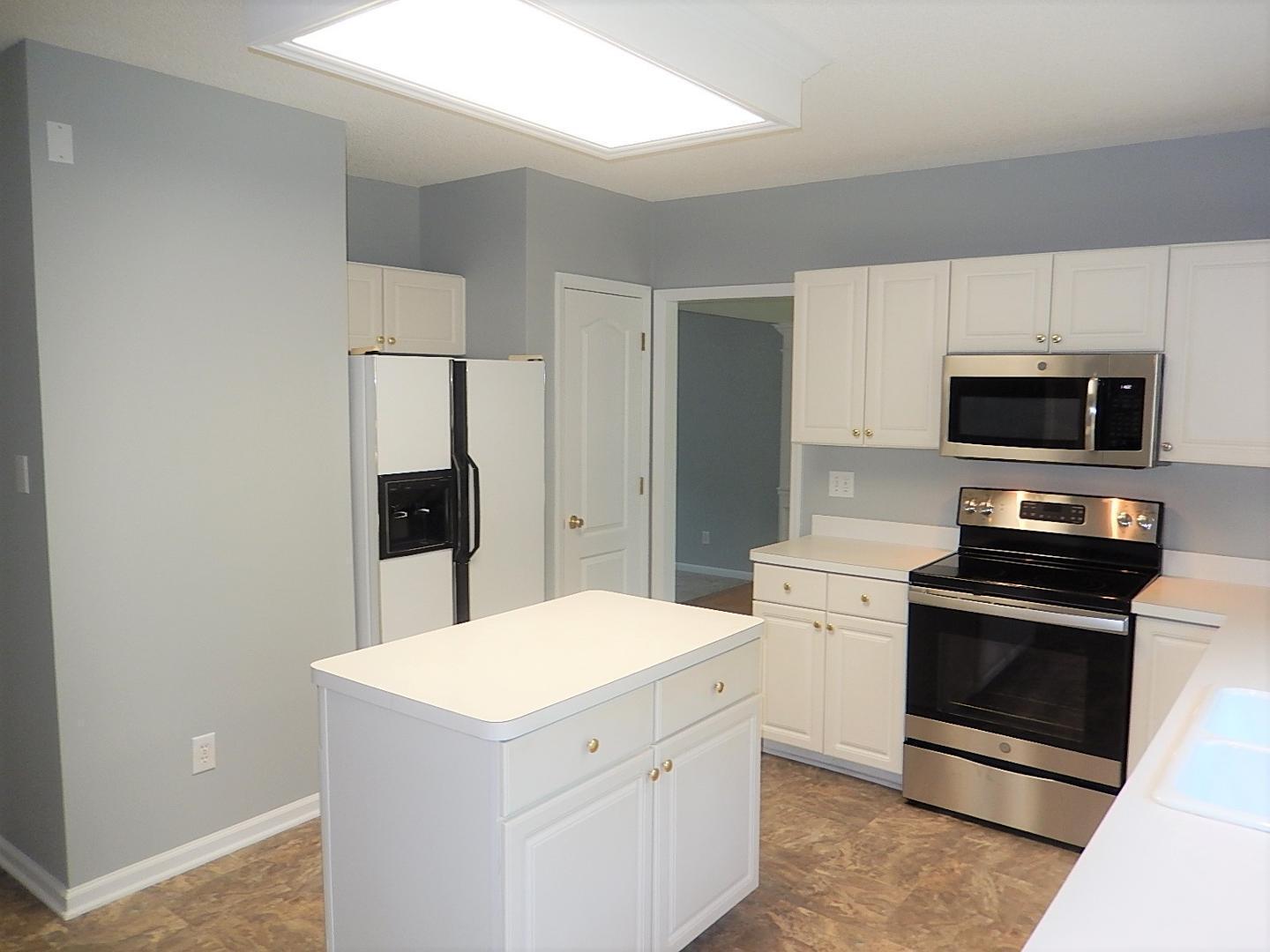 9801 Goodrum Court Raleigh, NC 27617 - Photo 4 of 23