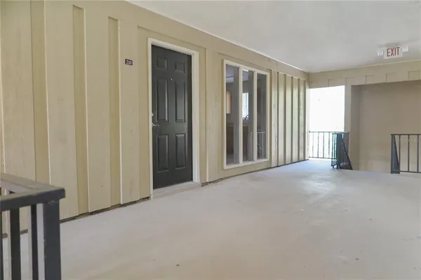 $134,900 | 507 Northwest 39th Drive, Unit 210, Gainesville, FL 32607