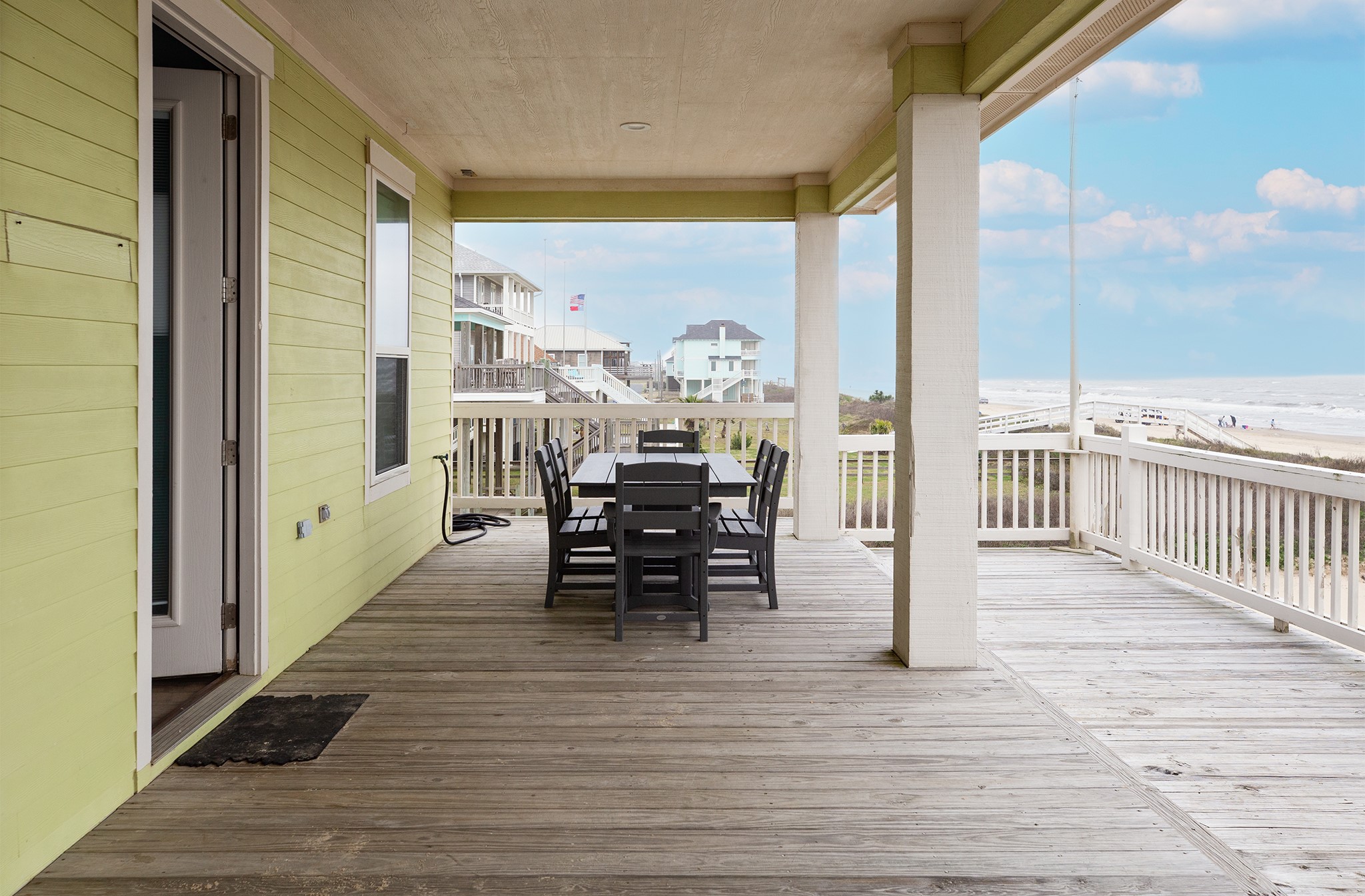 843 South Jacks Road Crystal Beach, TX 77650 - Photo 15 of 45 A view of the covered outdoor dining space.